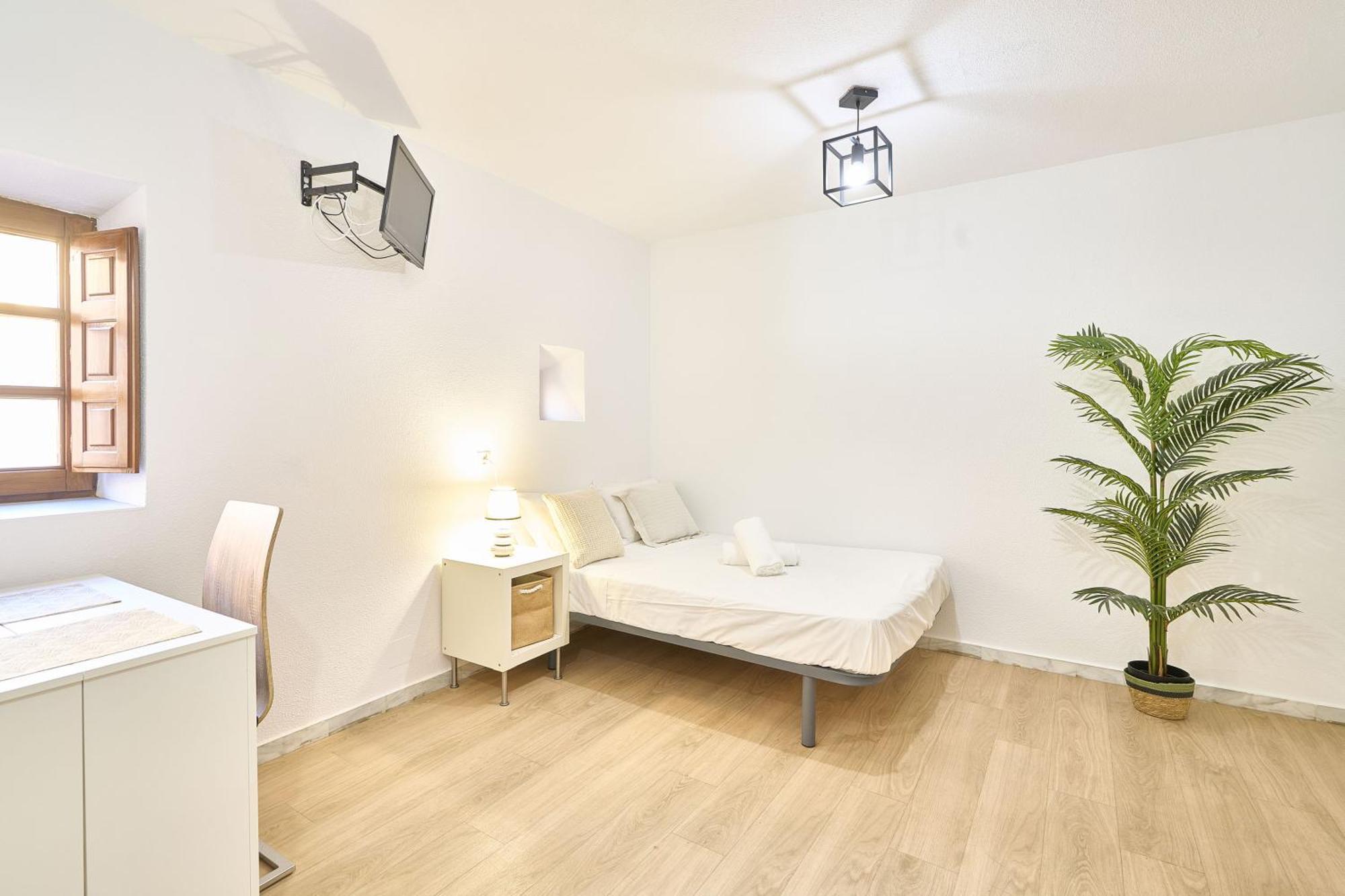 Traviesa 22 By Keyhom Apartment Саламанка Екстериор снимка