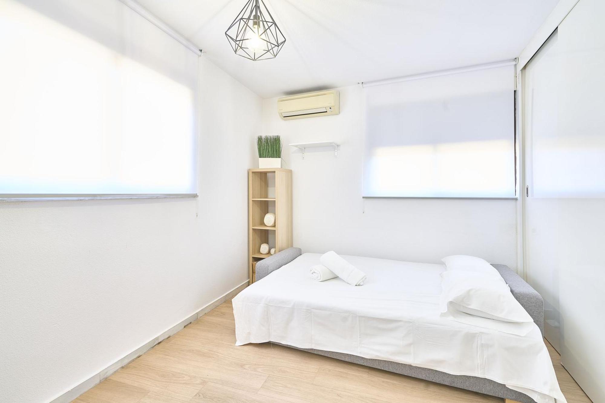 Traviesa 22 By Keyhom Apartment Саламанка Екстериор снимка