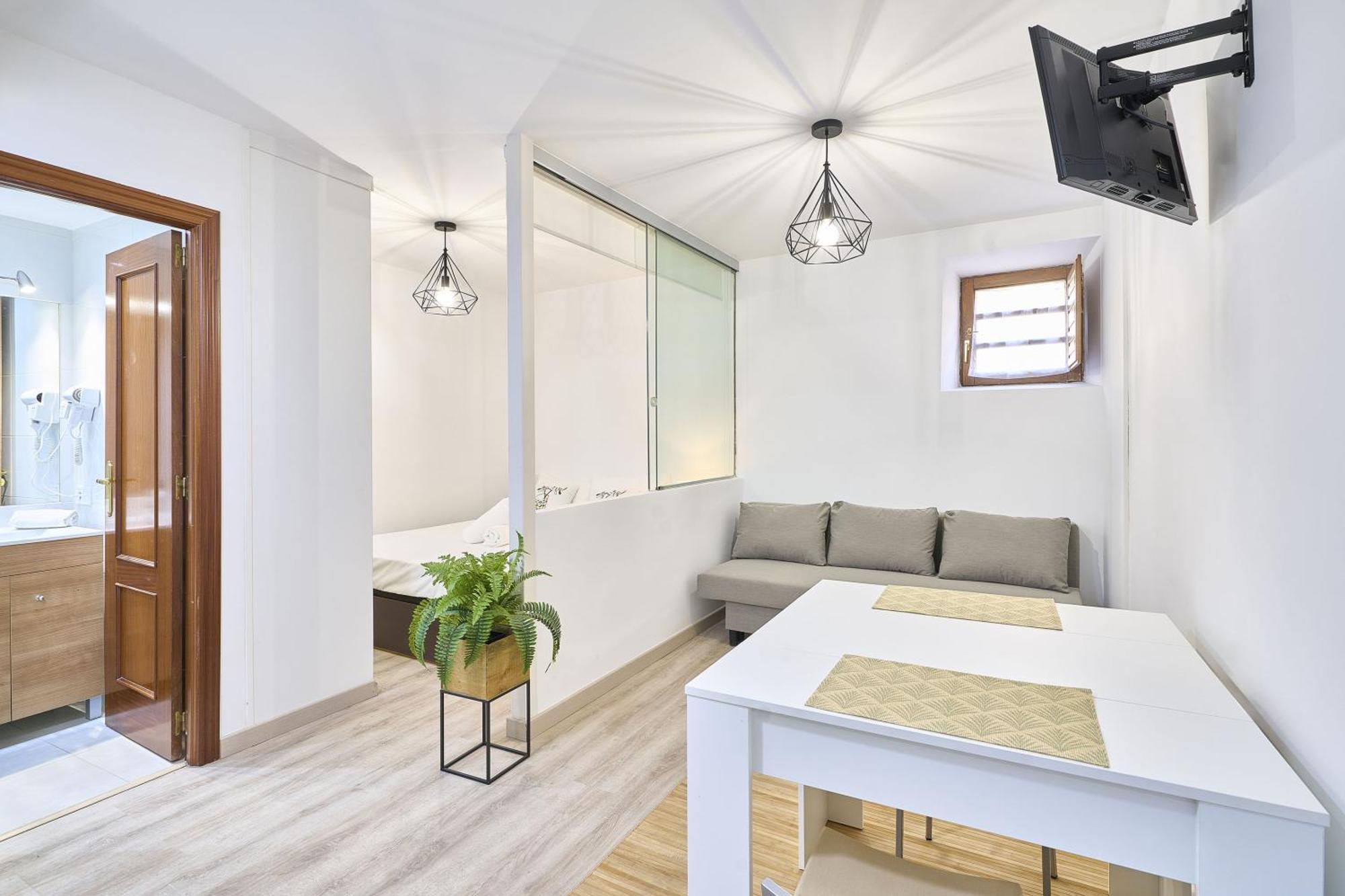 Traviesa 22 By Keyhom Apartment Саламанка Екстериор снимка