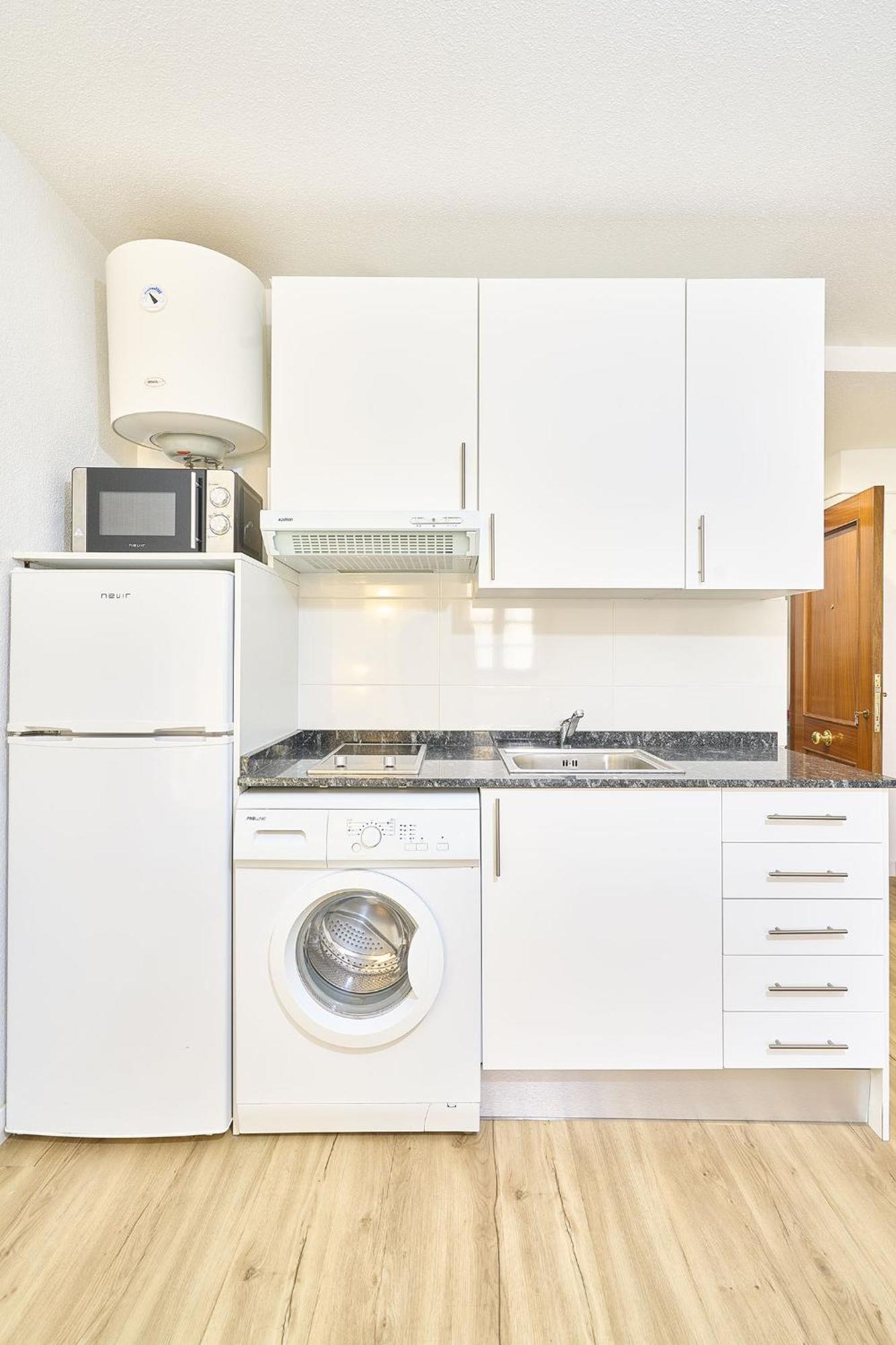 Traviesa 22 By Keyhom Apartment Саламанка Екстериор снимка